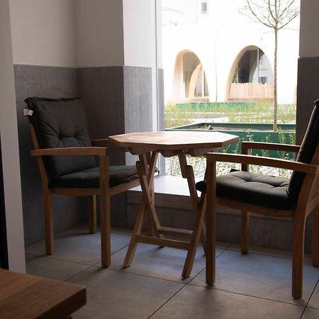 Appartamento Cityantwerp Een Oase Van Rust Direct Achter De Meir Esterno foto