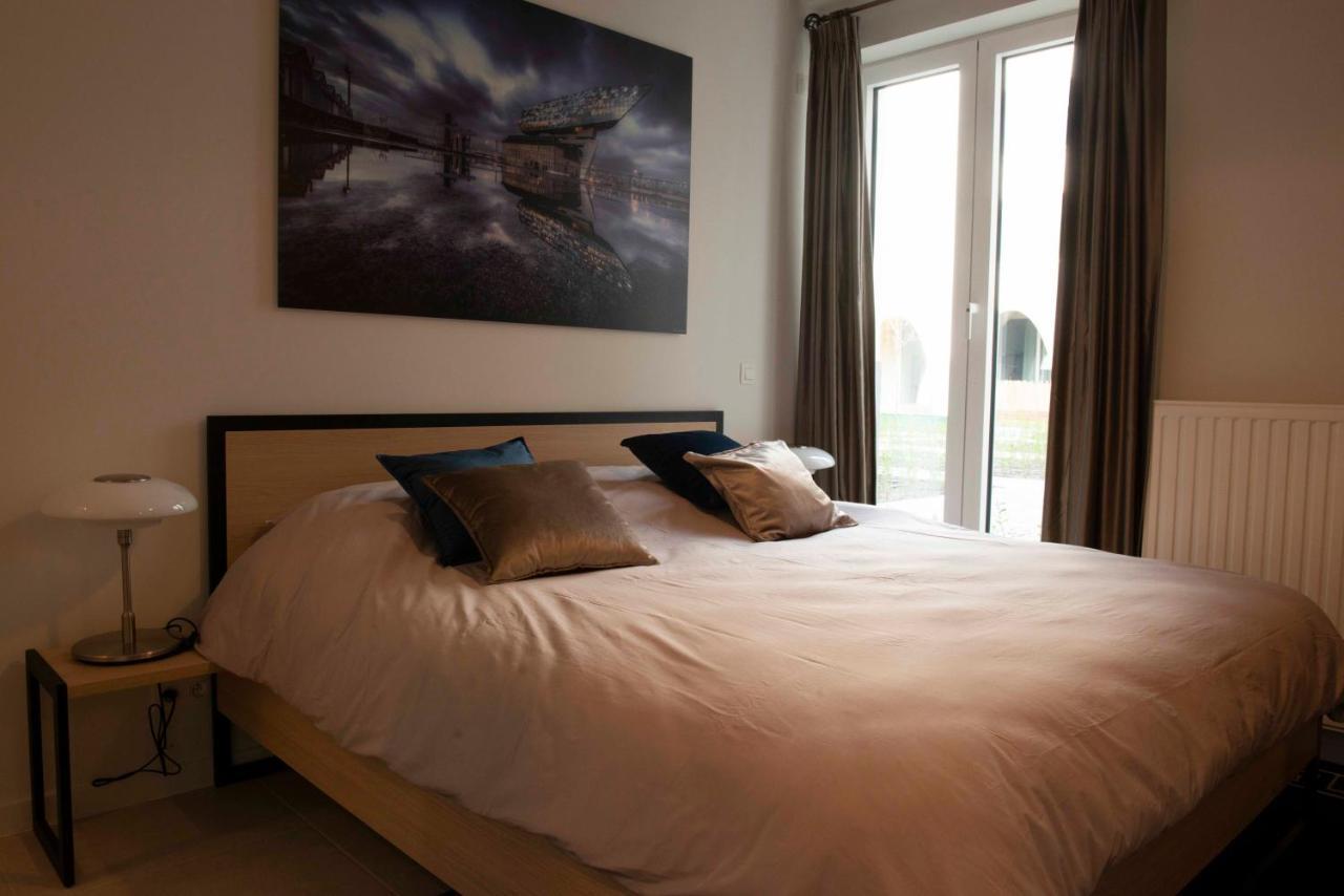 Appartamento Cityantwerp Een Oase Van Rust Direct Achter De Meir Esterno foto